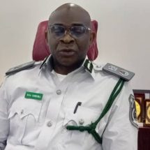 Customs Control Crowds At Apapa Port